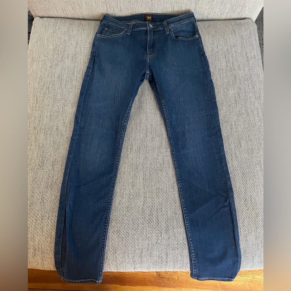 Lee skinny jeans in medium/dark wash, W30 L30